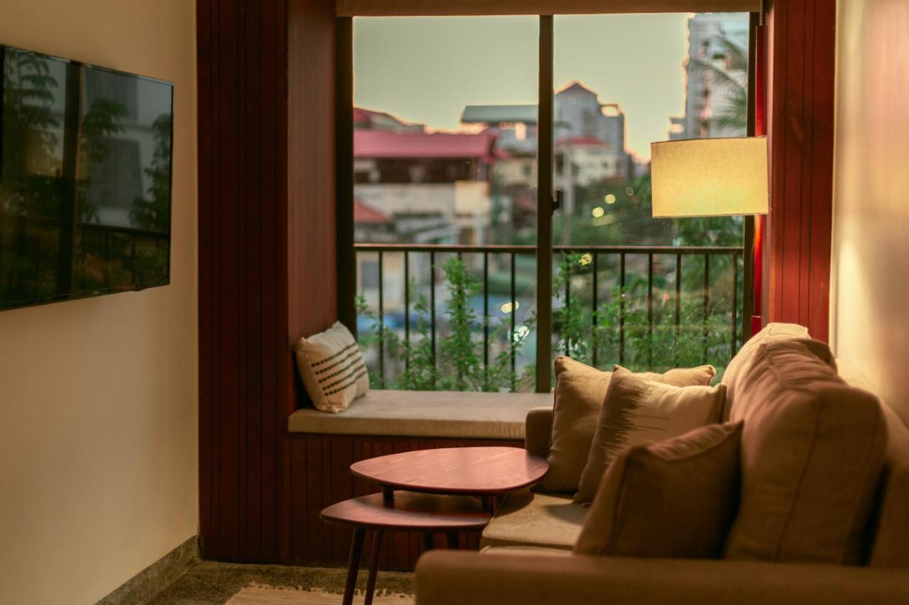 La Chronique Hotel Phnom Penh Eksteriør billede