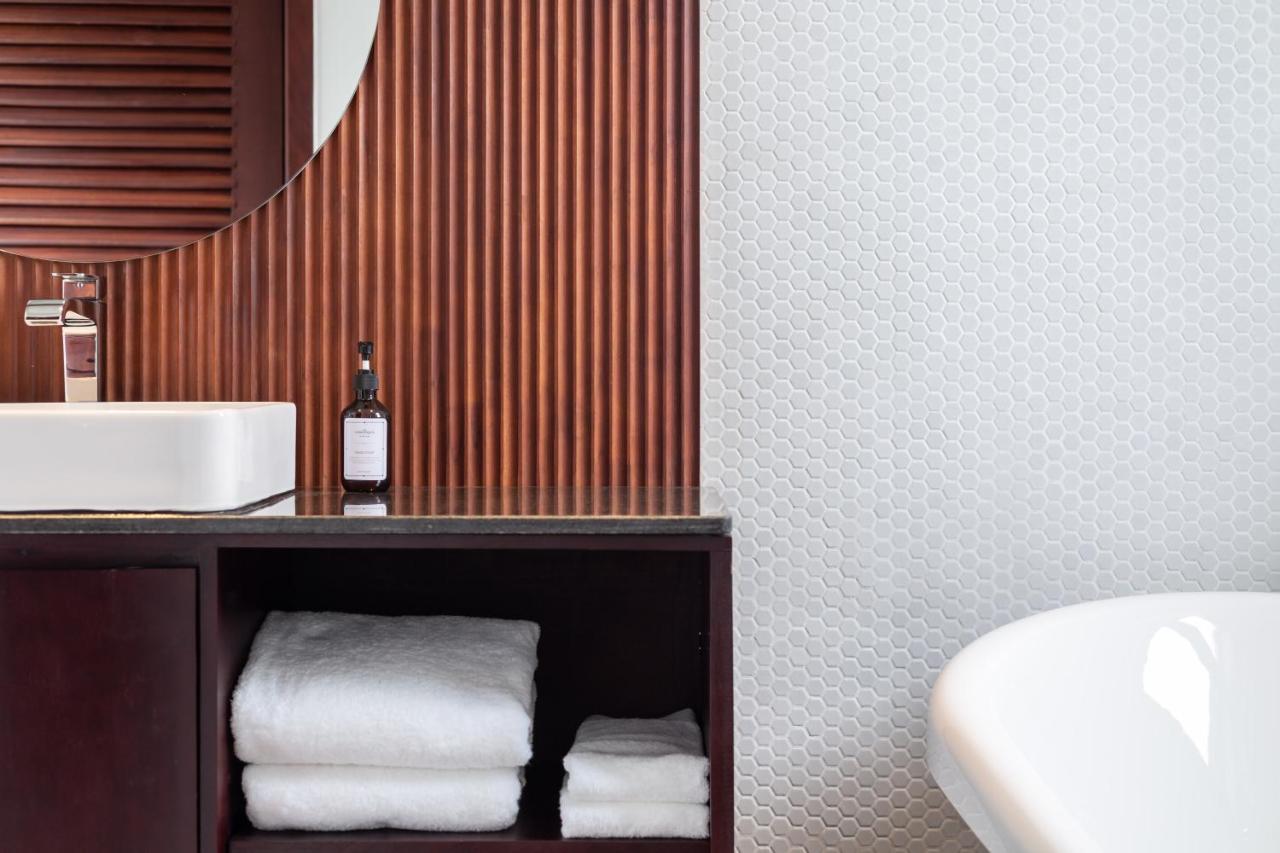 La Chronique Hotel Phnom Penh Eksteriør billede